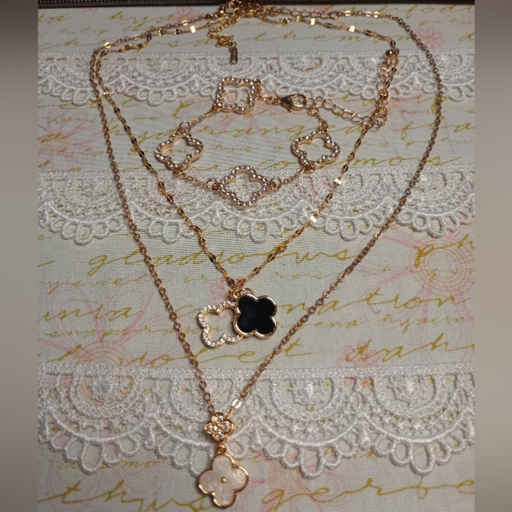 Gold and Black Clover Jewelry Set